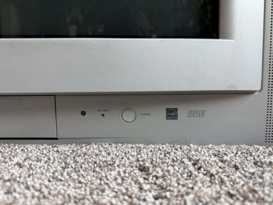 JVC AV-32S575