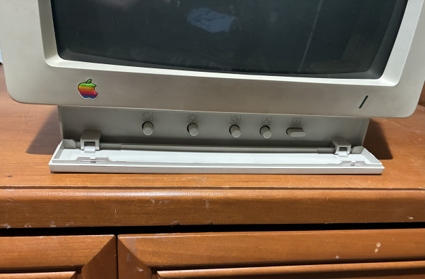 Apple A2M6020