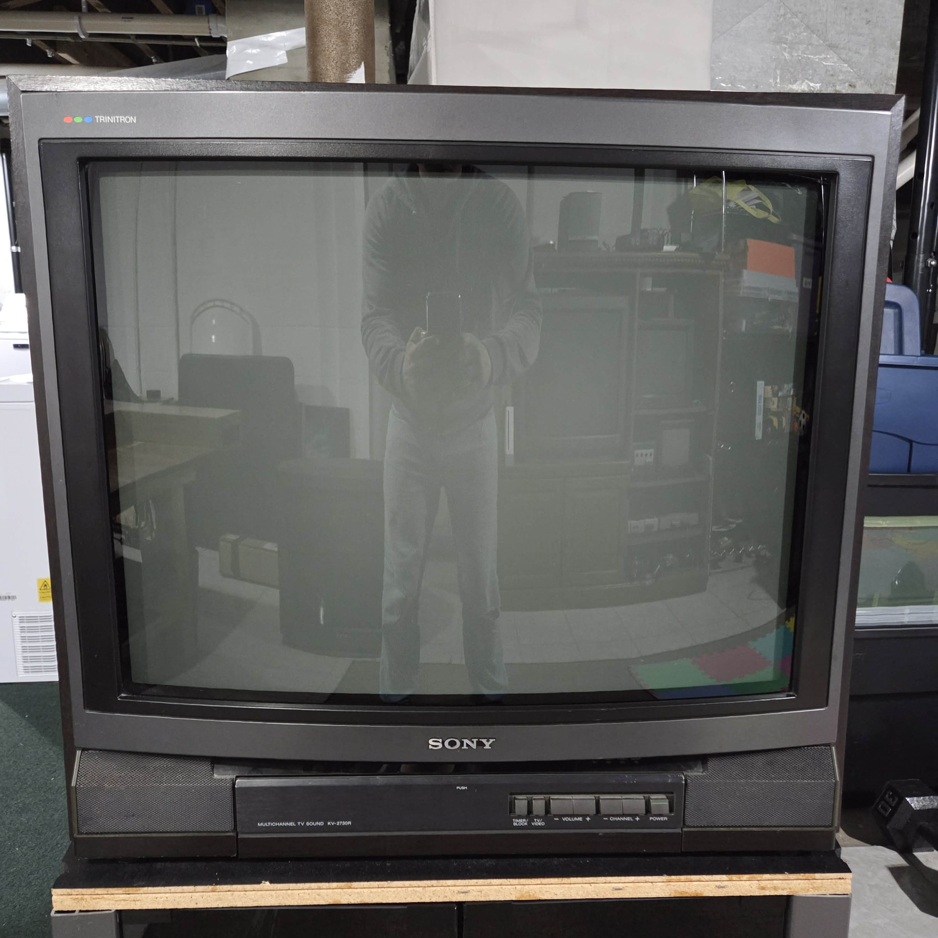 SONY Trinitron 98年製 Vintage Sony Trinitron KV-13fm13 Television White | eBay