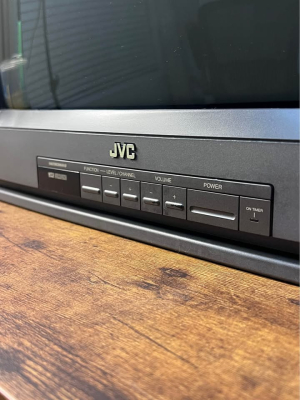 JVC AV-20TP4