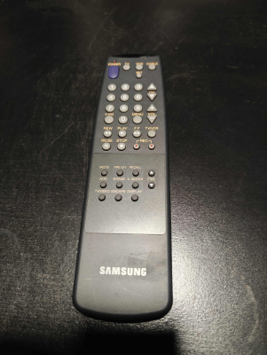 Samsung TXB2735