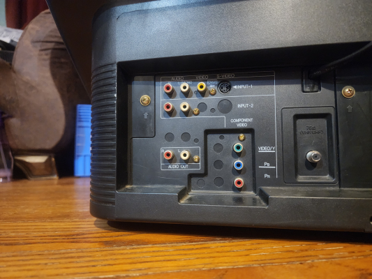 JVC AV-32330