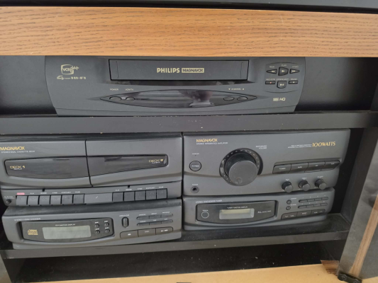 Magnavox AV2777 A204