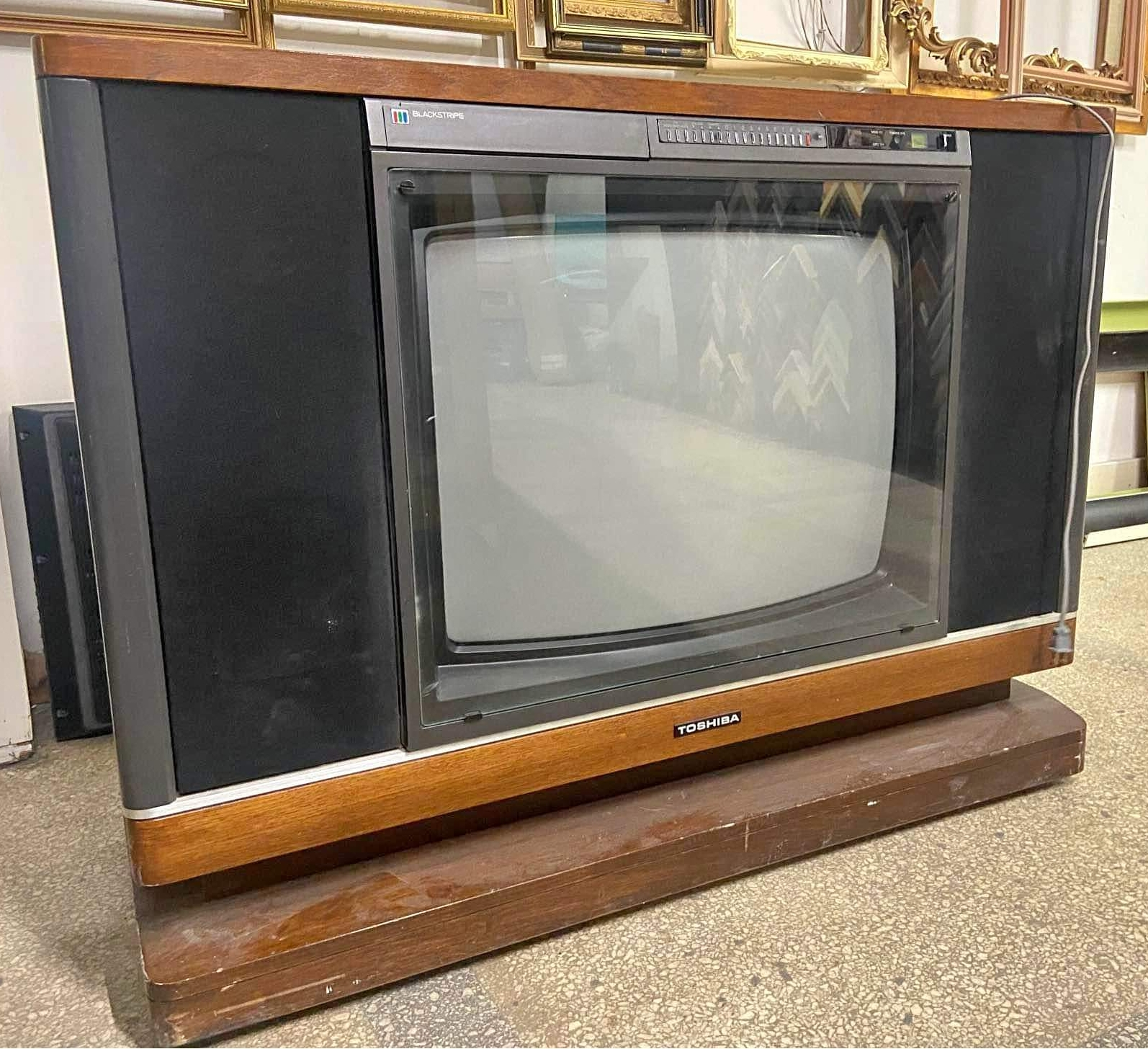 Toshiba CE2635C | CRT Database