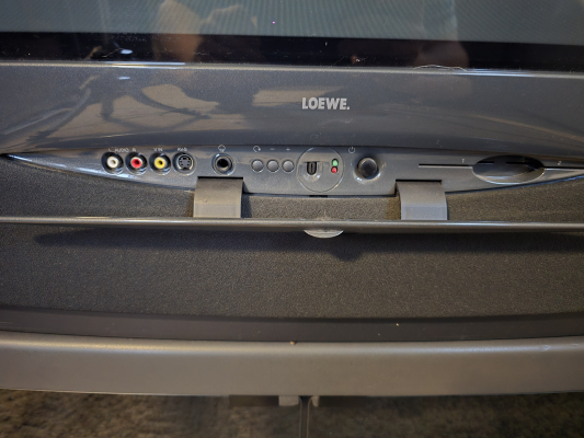 Loewe Aconda 38 (ACO 9383 PB)