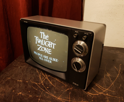 RCA AXR120W