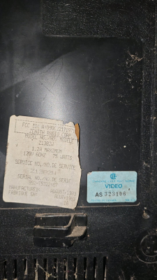 Click to view image in new tab Zenith Z1382W