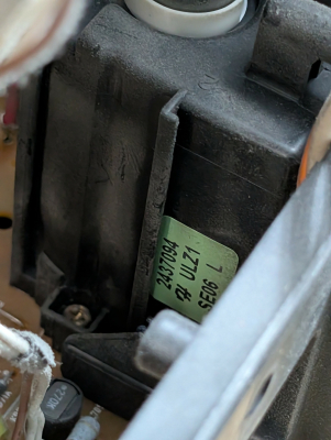 Hitachi 36UX59B
