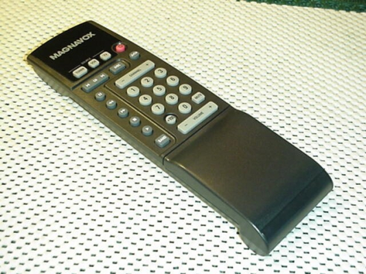 Magnavox AV2777 A204