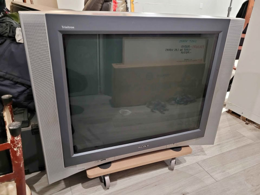 Sony KV-32HS500