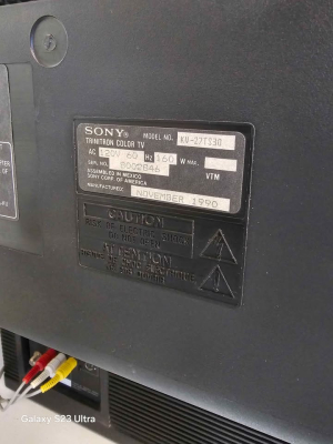 Sony KV-27TS30