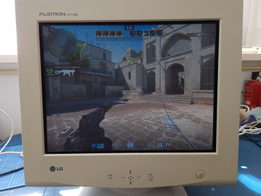 LG Flatron 915FT Plus
