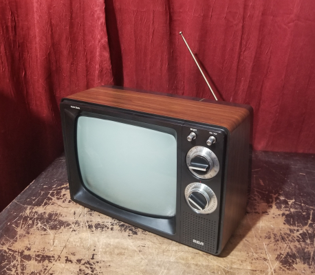 RCA AXR120W