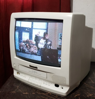 Click to view image in new tab Panasonic PV-M1378W