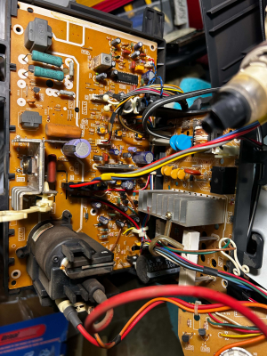 Magnavox CRN135 AT01