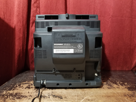 Sylvania SRC2113