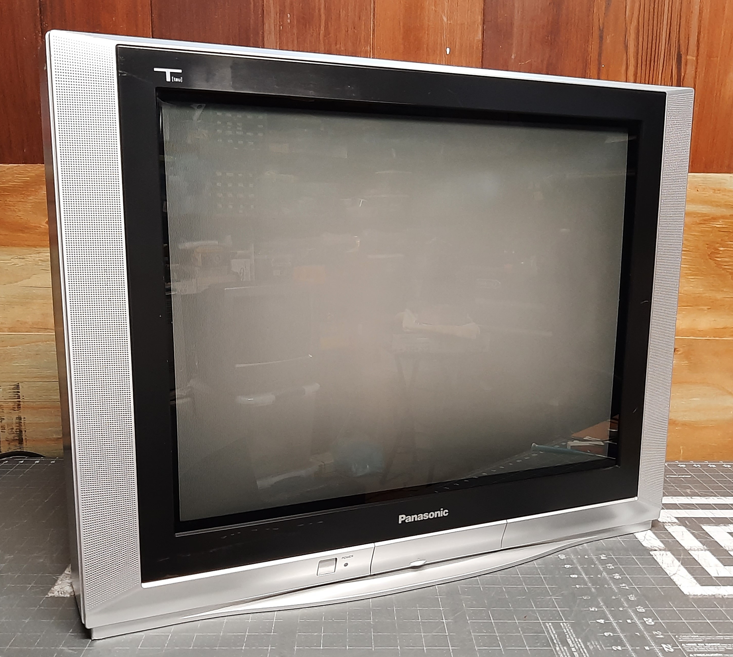 テレビ　Panasonic Panasonic PV-DF273 | CRT Database