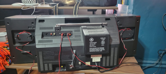 GE 7-7800A Boombox