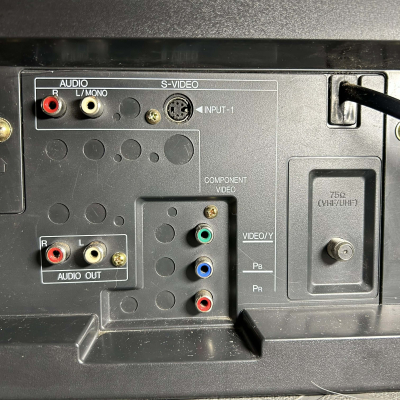JVC AV-32320 R