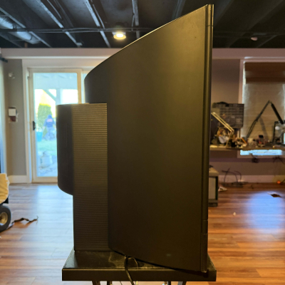 Loewe Calida 32 (CAL 2323 MB)