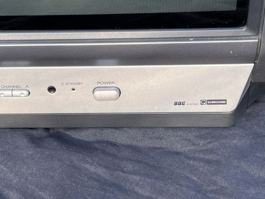 Aiwa TV-F2400U