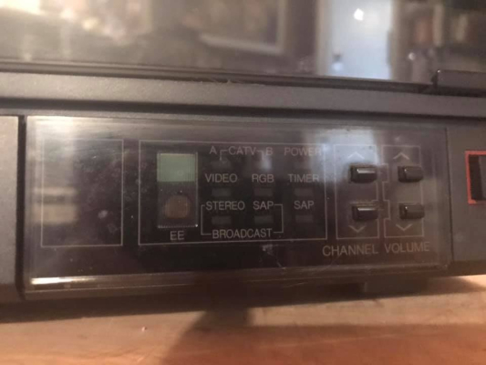 JVC AV-2090