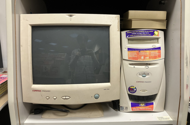 Compaq Presario MV700 (324U)