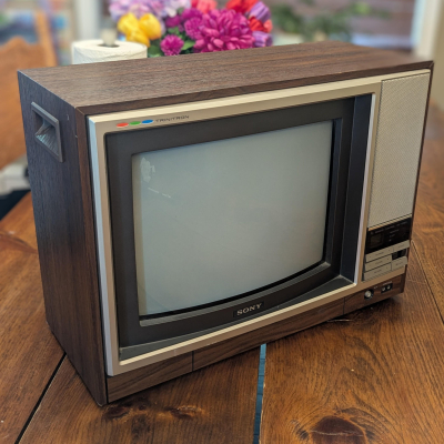 Sony KV-1356R