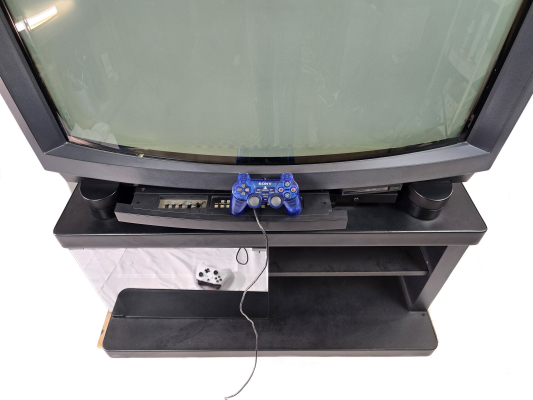 Click to view image in new tab Sony PVM-4300