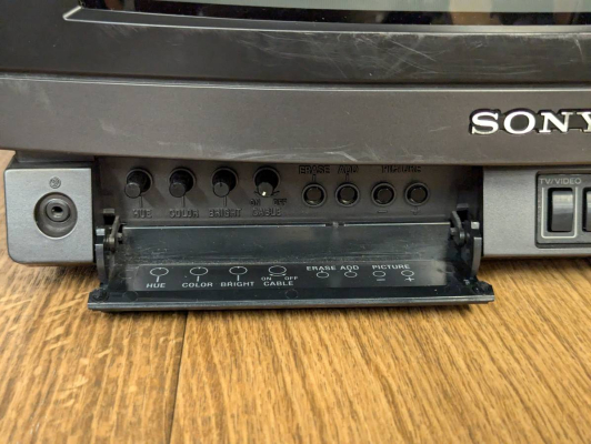 Sony KV-1397R