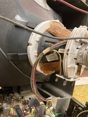 Click to view image in new tab Curtis Mathes J1330MW