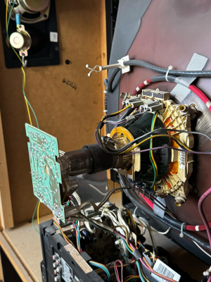 RCA G35830WK