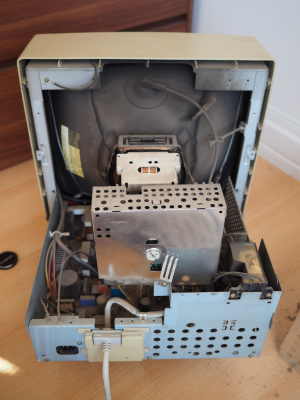 Hitachi cm611