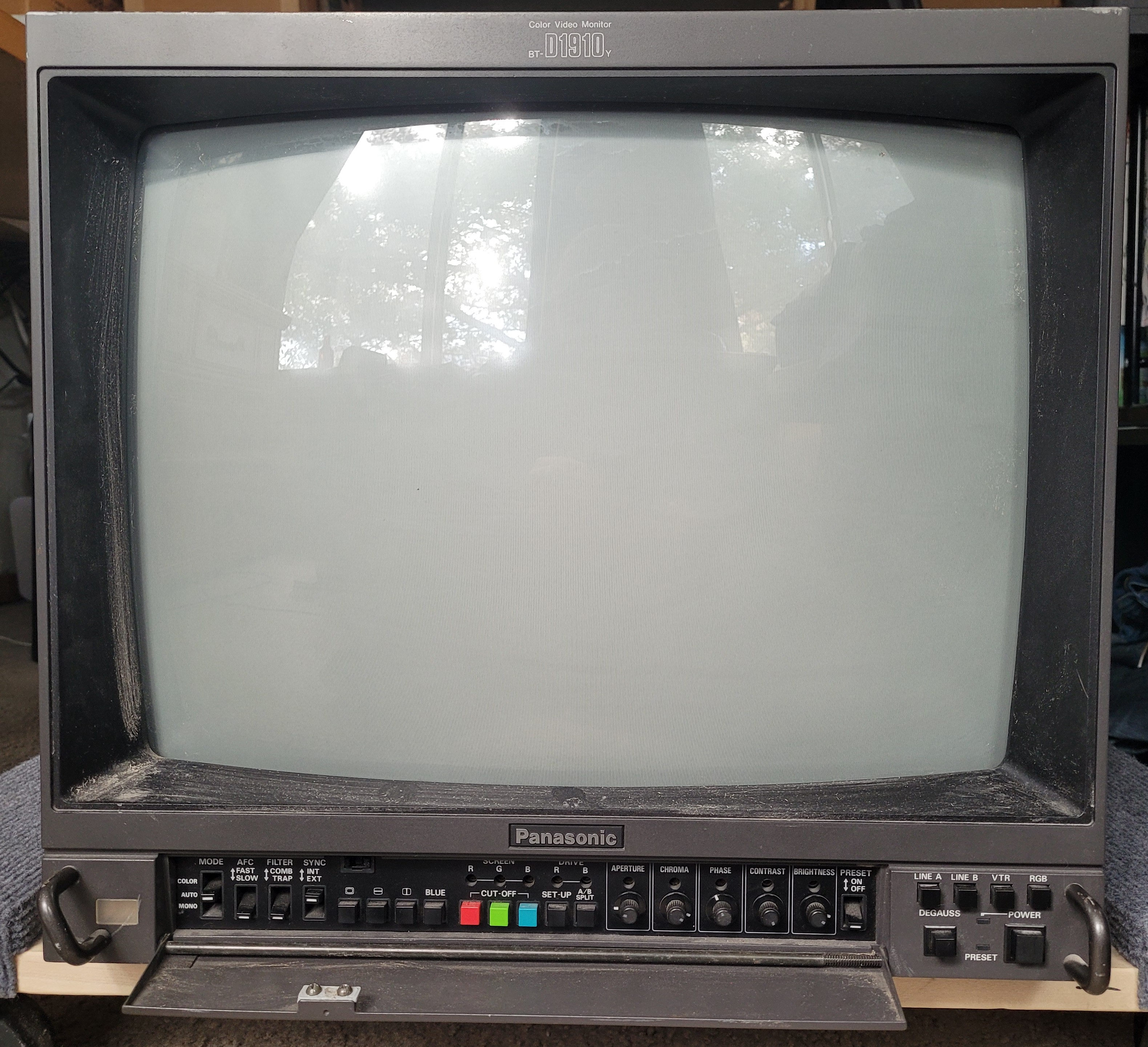 Panasonic BT-D1910Y | CRT Database
