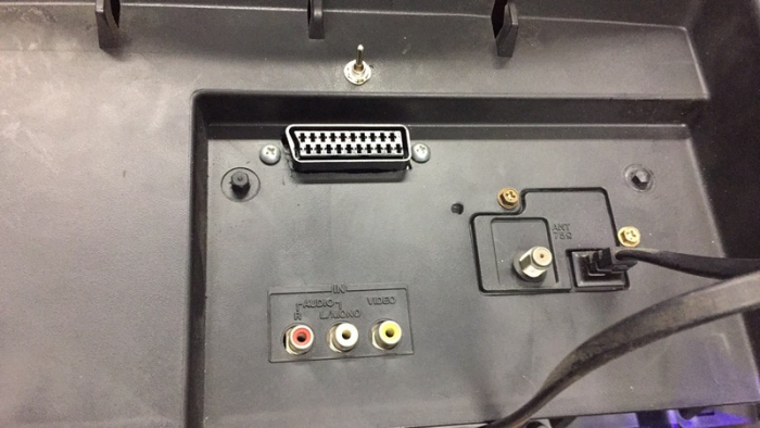 Click to view image in new tab Toshiba 27A30