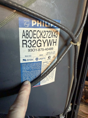 Loewe Calida 32 (CAL 2323 MB)