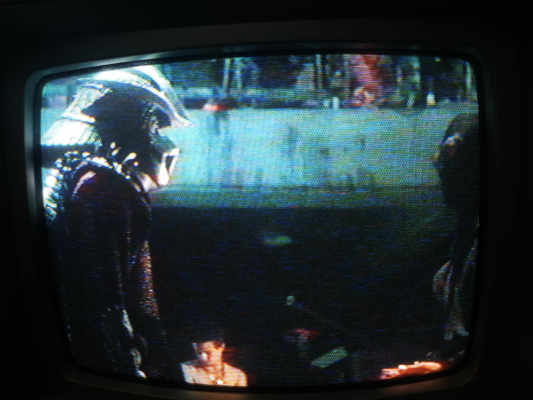 Click to view image in new tab Zenith Z1382W