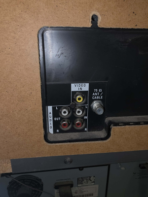 Magnavox AV2777 A204