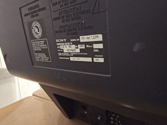 Click to view image in new tab Sony KD-36FS170