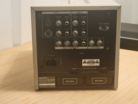 Click to view image in new tab Sony PVM-8043MD