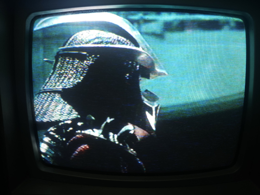 Click to view image in new tab Zenith Z1382W