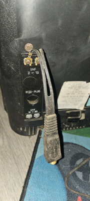 Click to view image in new tab Zenith Z1382W