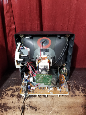 Sylvania SRC2113