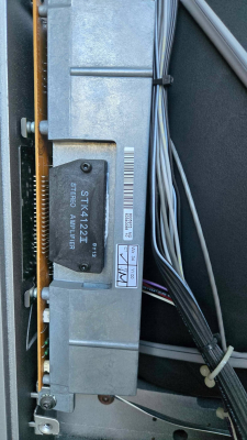 Bang & Olufsen Avant