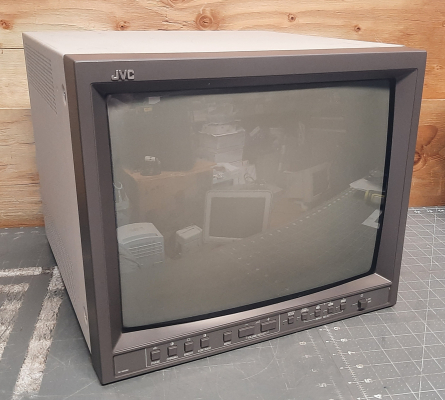 JVC TM-1650SU