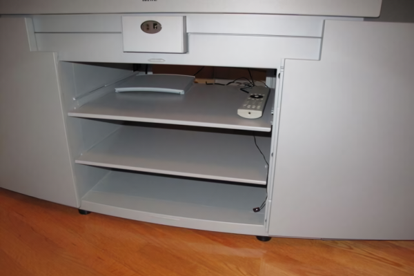 Loewe Planus 30 (PLA 5303 PL)