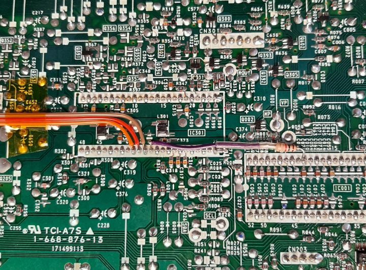 KV-20M40%20PCB%204