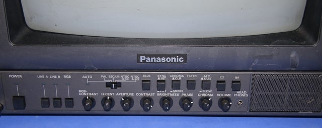 Panasonic BT-H1350Y