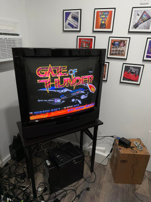 Loewe Arcada 32 (ARC 332 PB)