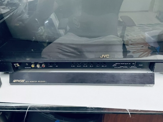 JVC AV-2676